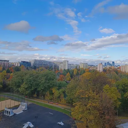 Bluehouse شقة وارسو